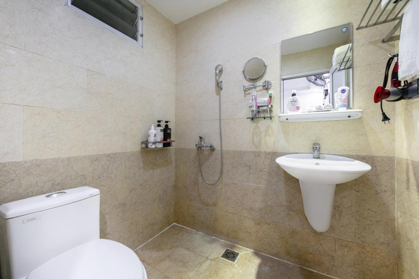 A25 Hotel - 109 Truc Bach Hanoï Extérieur photo